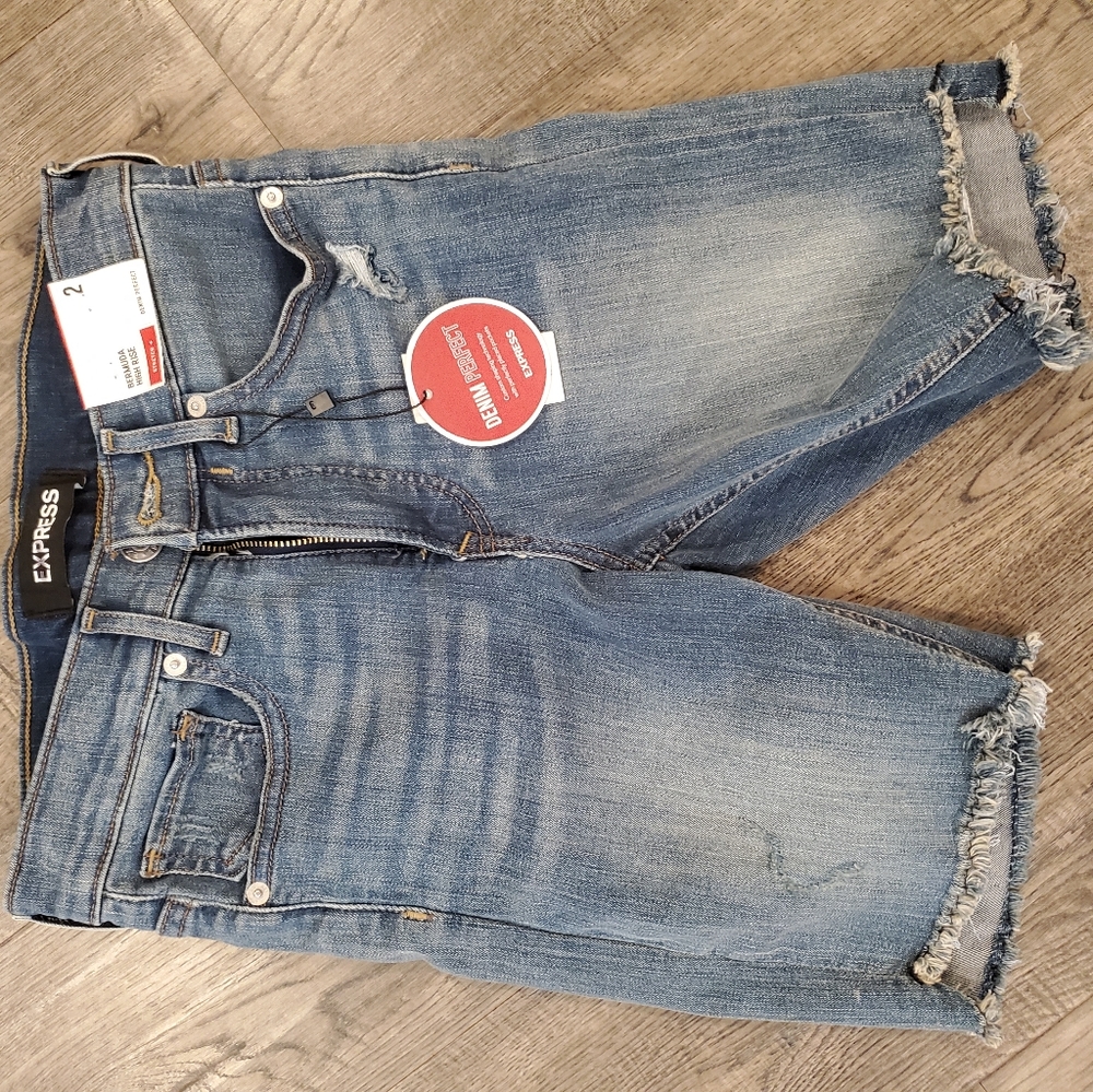 Express shorts